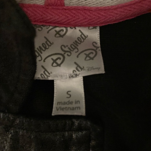 2 pc  size 6x/sm outfit . sparkle jeans. Partial faux leather jacket/ sweatshirt - Picture 2 of 6